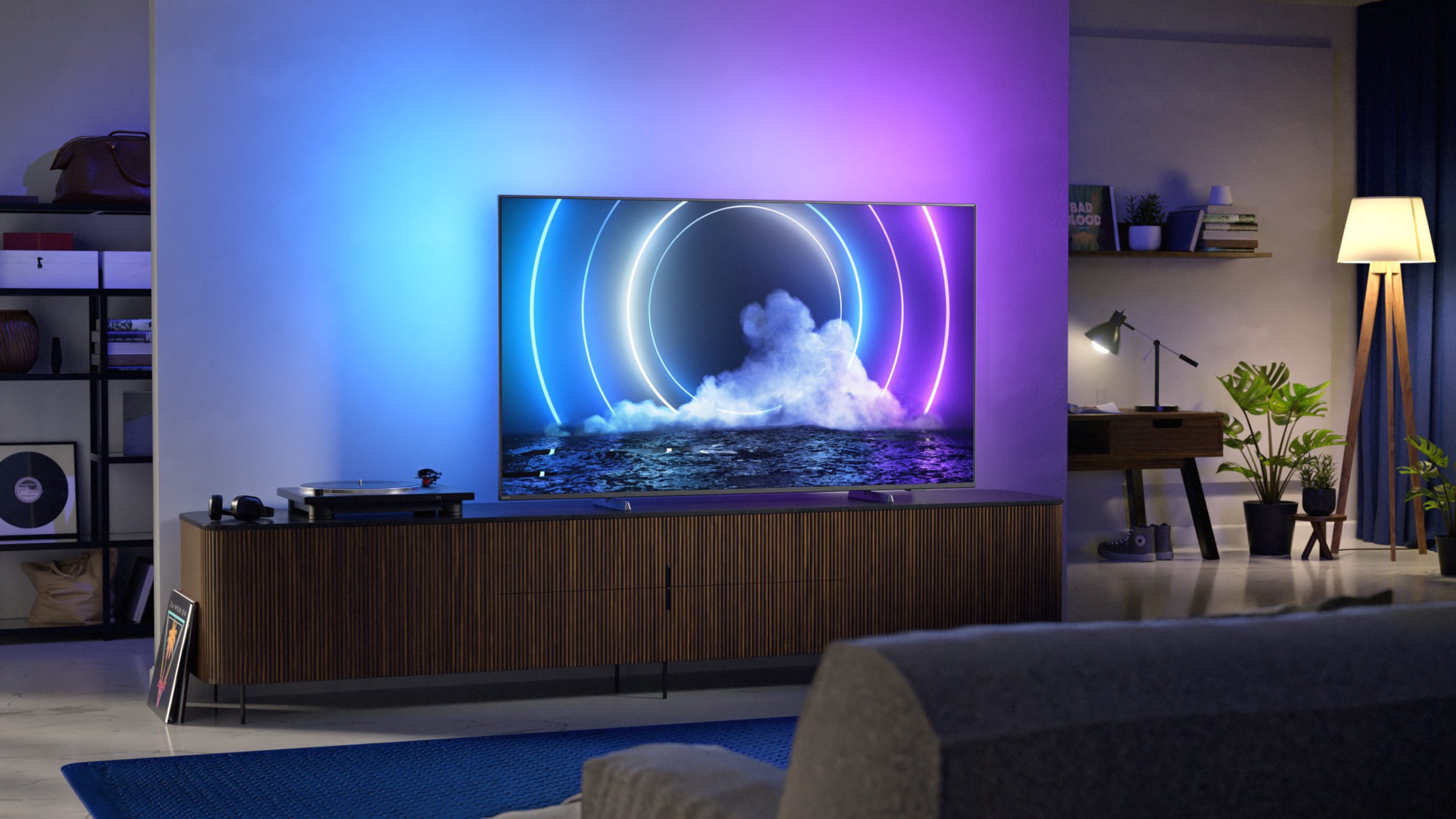 搞懂新世代电视显示技术:LED、OLED、QLED、MiniLED、MicroLED、QD-OLED