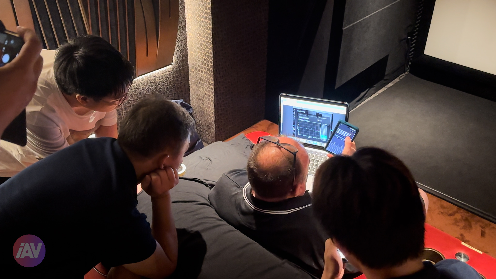 家访 | “国内首个WaveFoming私人影院” 11.6.8声道极致3D环绕声家庭影院-影音新生活