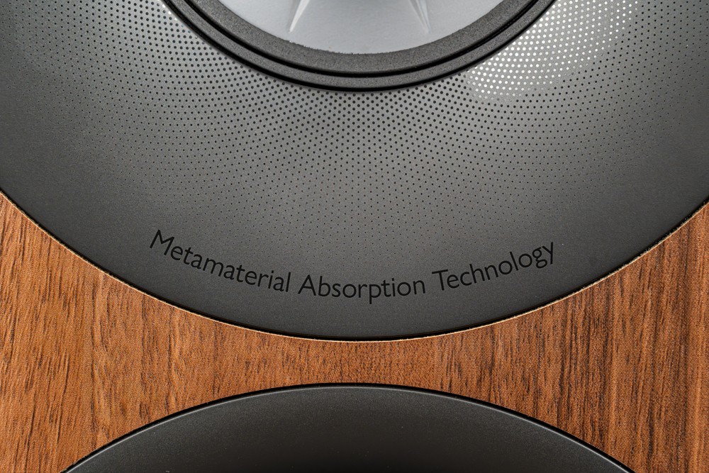 超值的精确、通透与鲜活感：试听 KEF Q Concerto Meta