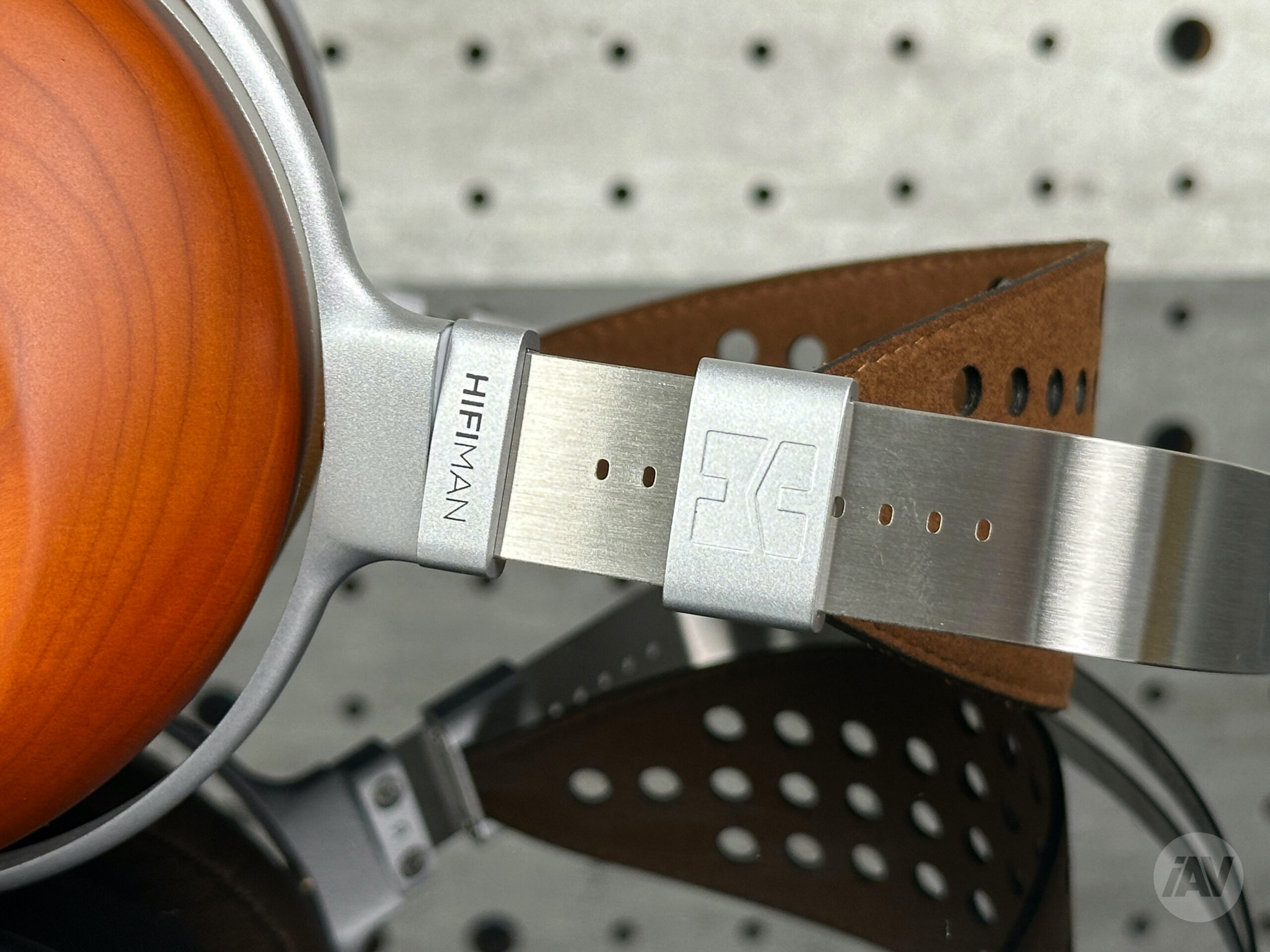 推荐 | “复刻还是致敬?”HIFIMAN HE-R10P木壳耳机-影音新生活