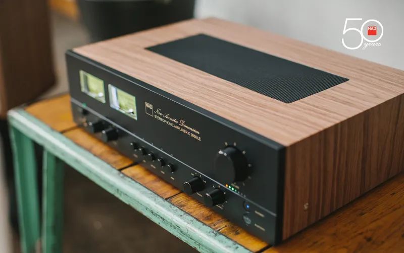 NAD C 3050 LE全球限量版:传承、创新与超越,这才是“向经典致敬”的应有之义 NAD C 3050 LE全球限量版:传承、创新与超越,这才是“向经典致敬”的应有之义