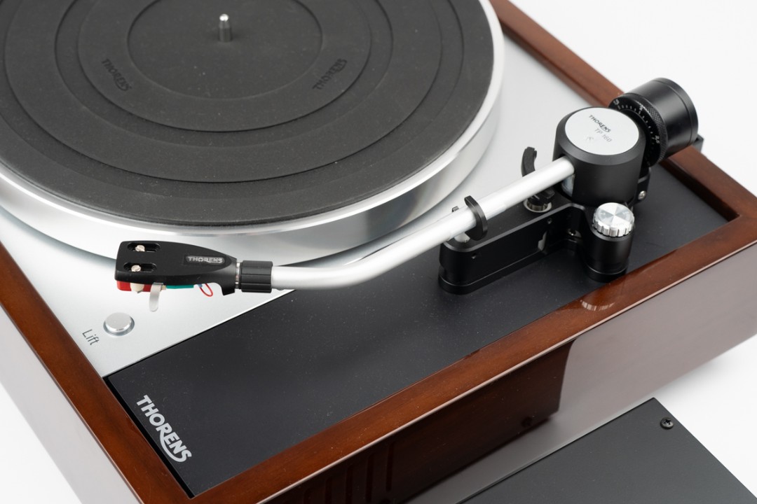 恰恰好的黑胶投资：试听 Thorens TD 1601/TP 160 黑胶唱盘