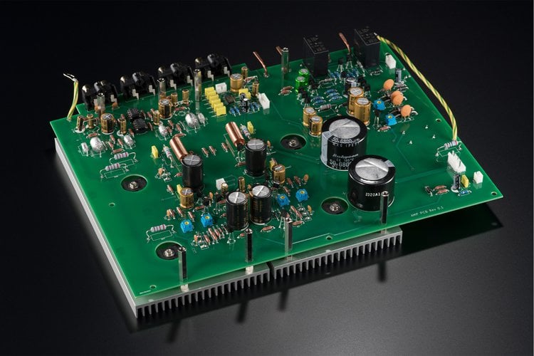 1757905119134960.jpg 听见音乐的深情款款:Aura VA40 Rebirth 综合扩大机