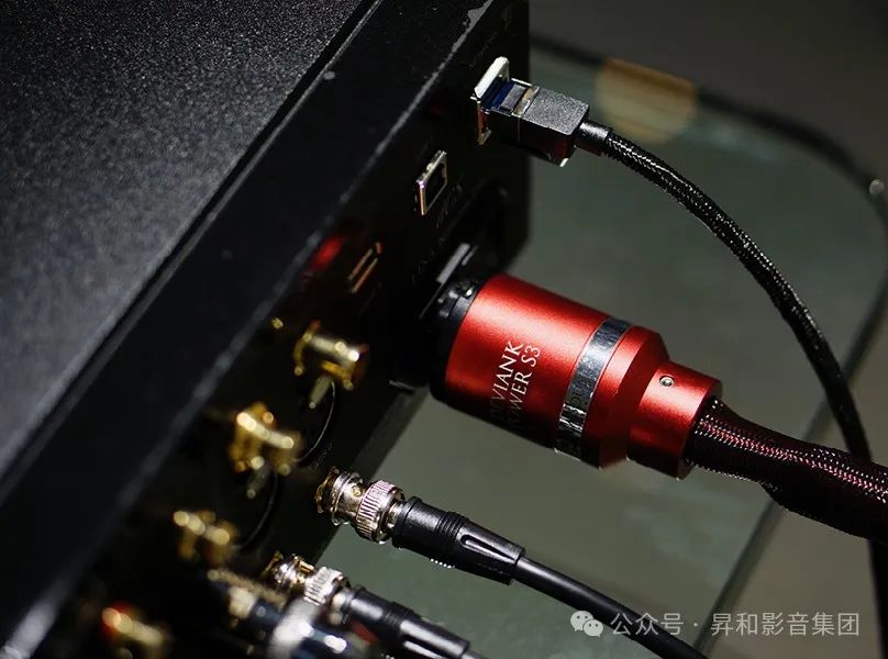 英国dCS LINA丽娜 —— 邂逅Audio Technica铁三角旗舰耳机