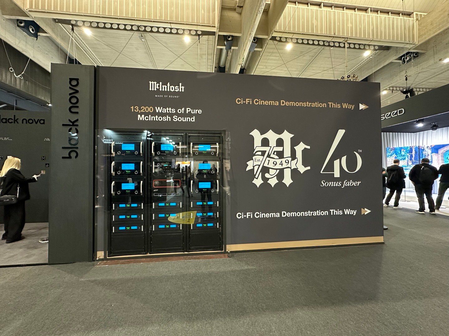 现场|“沉浸式影院继续进化,顶级显示方案新挑战” ISE 2024欧洲国际视听及集成系统展报道-影音新生活