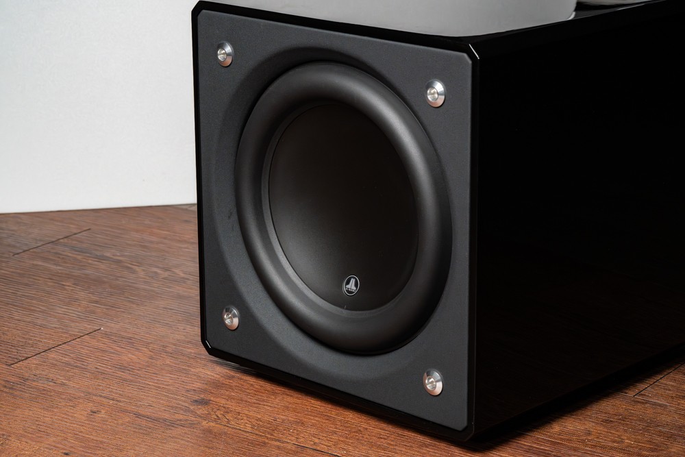2.1 声道好搭、好玩、好调：试听 JL Audio E-Sub e112 超低音