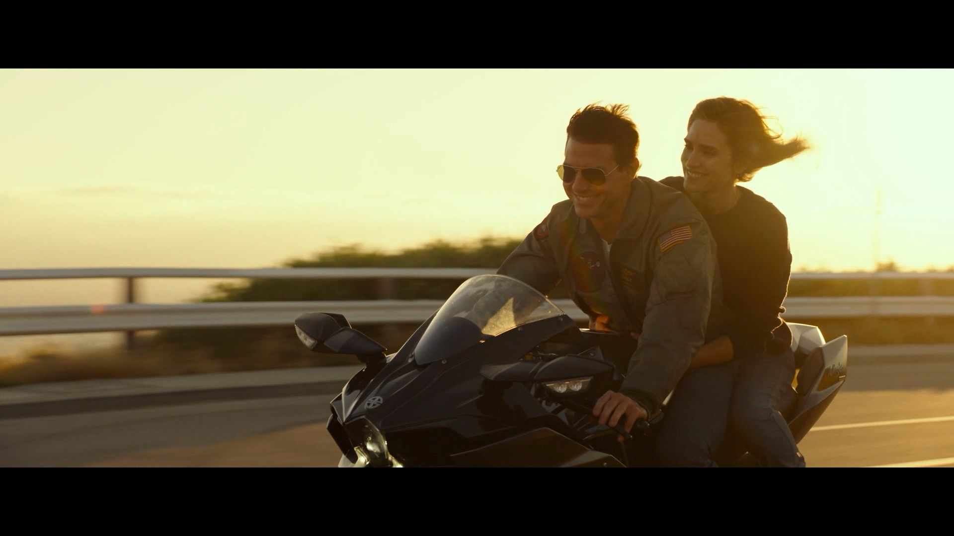 分享 | “超高清镜头,超多电影周边” 壮志凌云2 Top Gun Maverick 2022-影音新生活