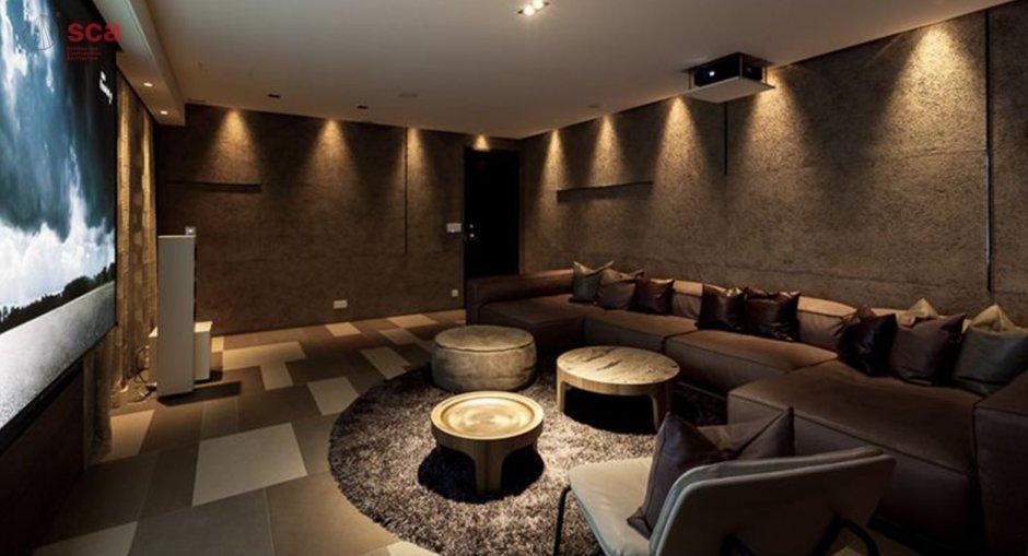 分享 | 顶级家居影音定制安装：大屏影院系统结合KTV娱乐
