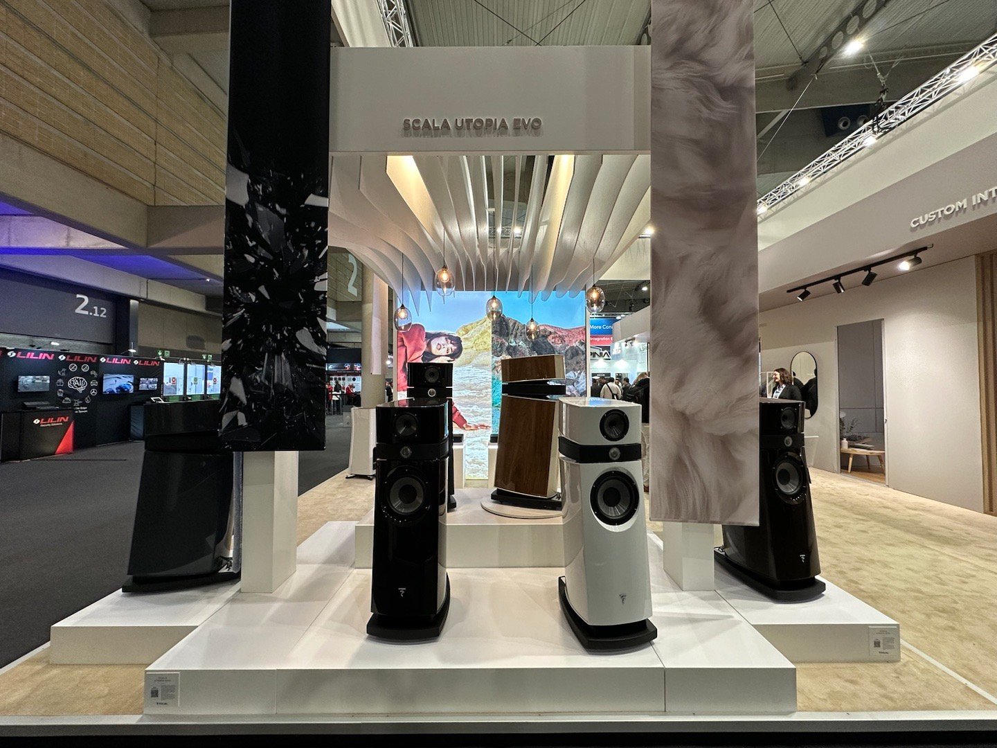 现场|“沉浸式影院继续进化,顶级显示方案新挑战” ISE 2024欧洲国际视听及集成系统展报道-影音新生活