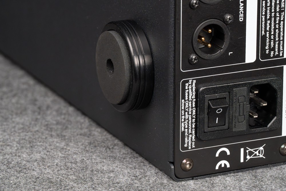 直爽、鲜明的音乐性格：Synthesis Roma 117DC / 98DC 真空管前后级组合