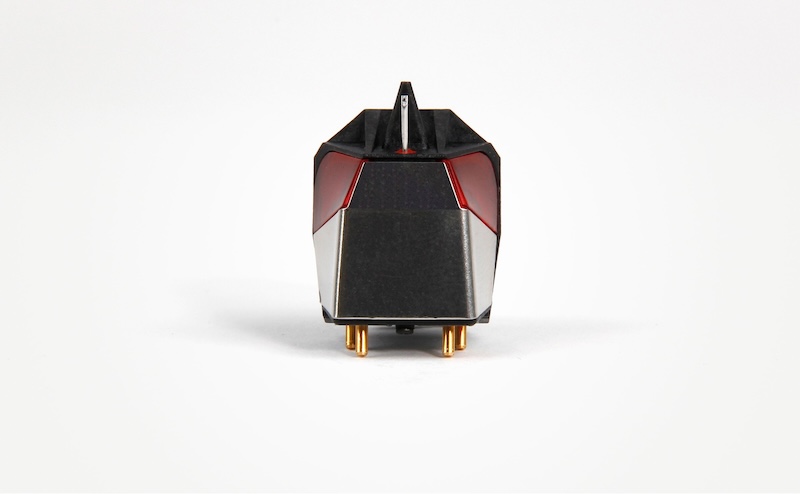 全球首个采用钕磁铁的 MM 唱头：Rega Nd3 MM 唱头