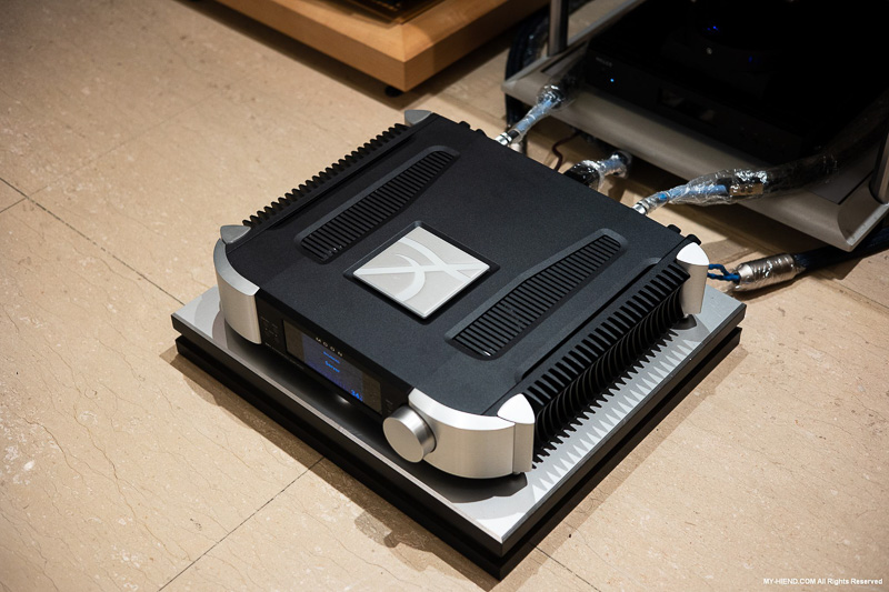 出色的立体感与定位: Moon North Collection 681数位串流DAC + 641合并扩大机