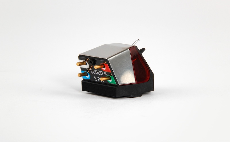 全球首个采用钕磁铁的 MM 唱头：Rega Nd3 MM 唱头