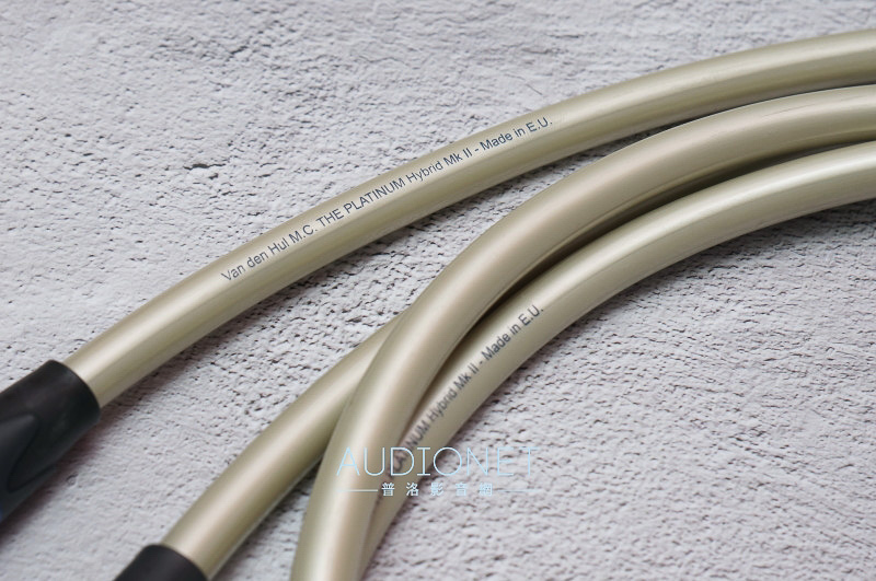 1756470742668240.jpg 2.jpg