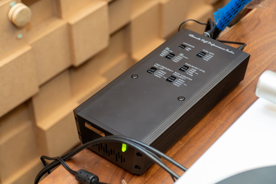 超值笑拥超完整唱头对应 高雄响音试听：SOtM sPQ-100 唱放
