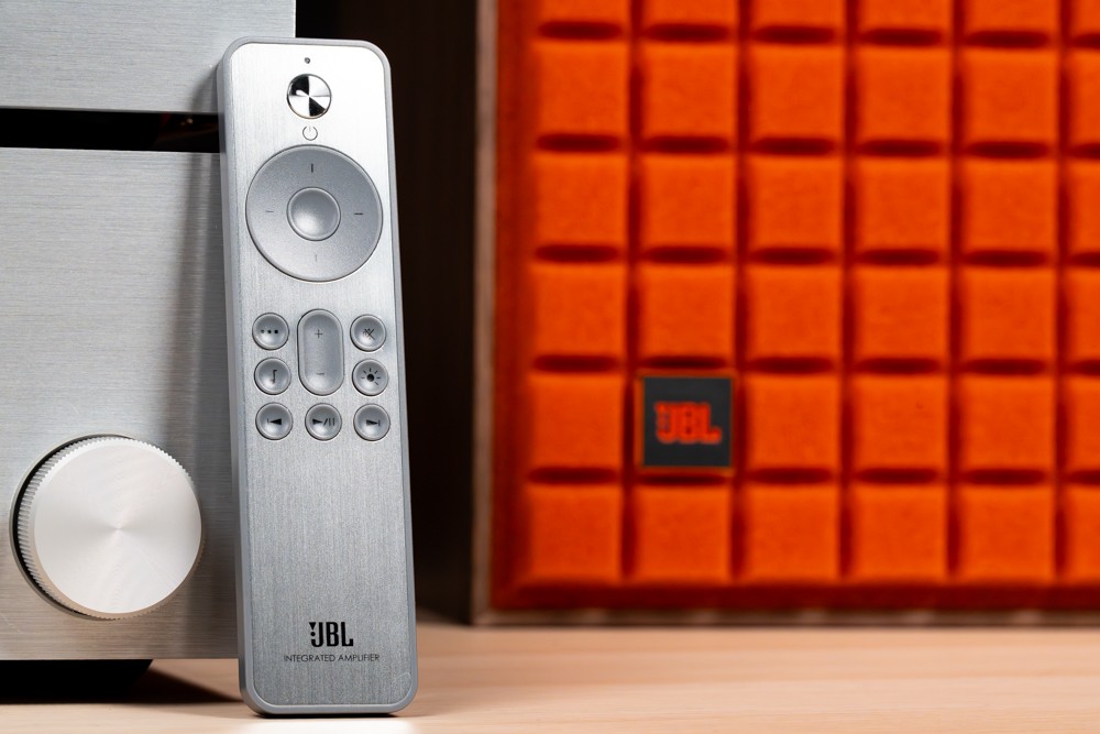 历久弥新的经典复古设计：JBL MP350 Classic 串流播放器 / SA550 Classic 综合扩大机