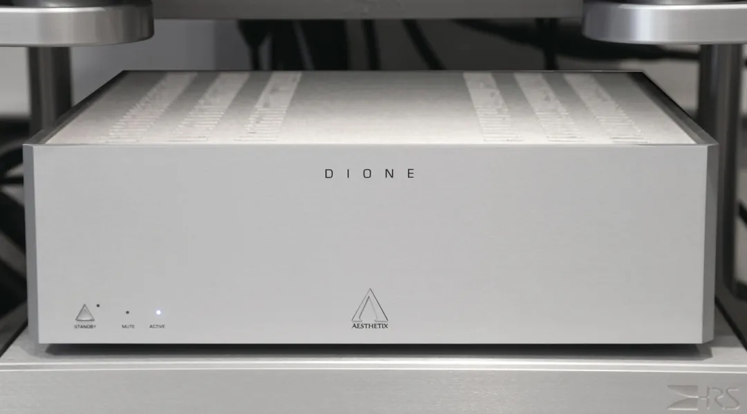 1755918282773238.jpg 4.jpg