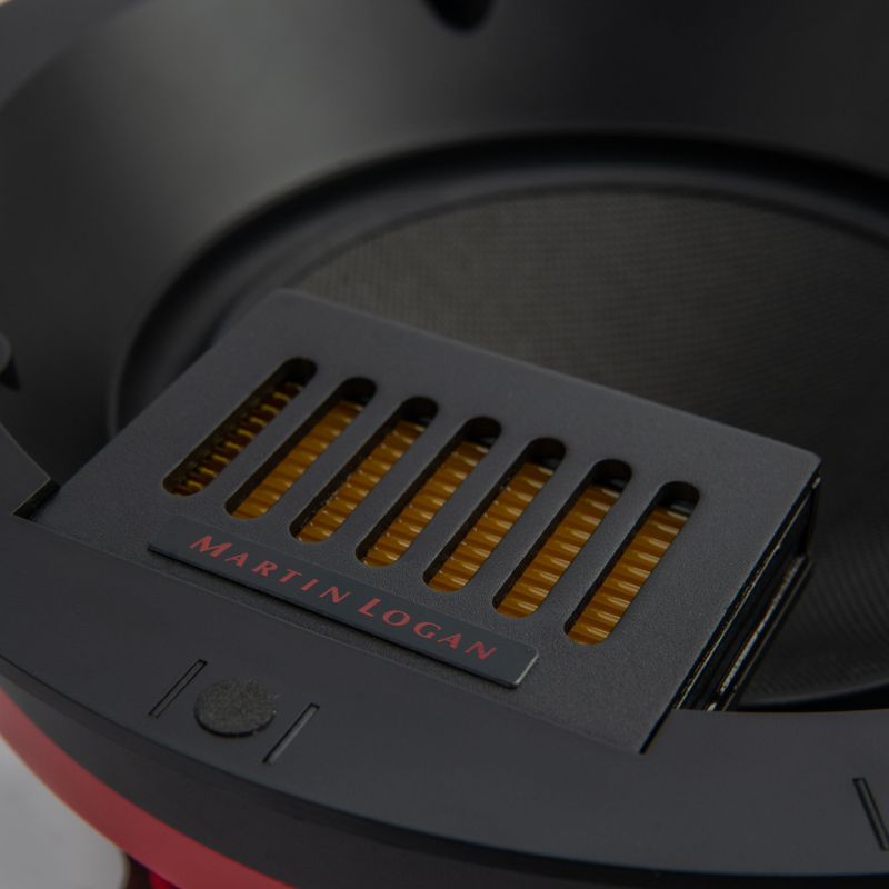 搭载气动式高音：Martin Logan XTC8-HT 嵌入式音箱