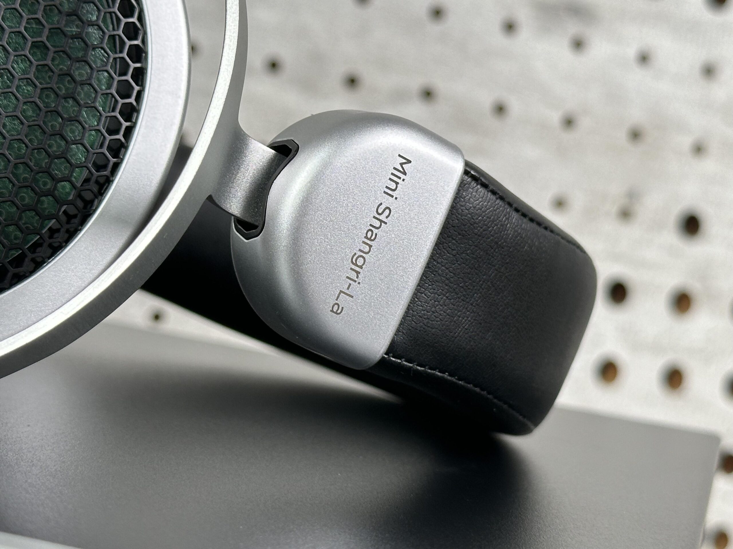 推荐 | “年轻人入手静电耳机的第一选择”HIFIMAN Mini Shangri-La迷你香格里拉-影音新生活