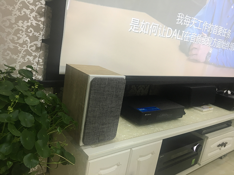 影音两相宜，达尼OBERON 1初体验有感
