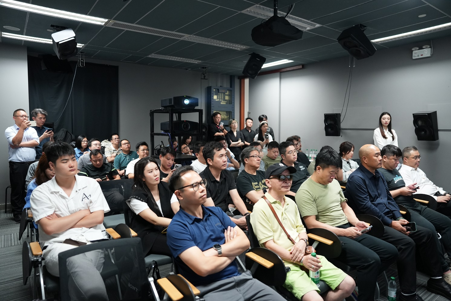 动态 | “以用户为芯,技术为剑”索尼家用投影P9新品品鉴会广州站-影音新生活