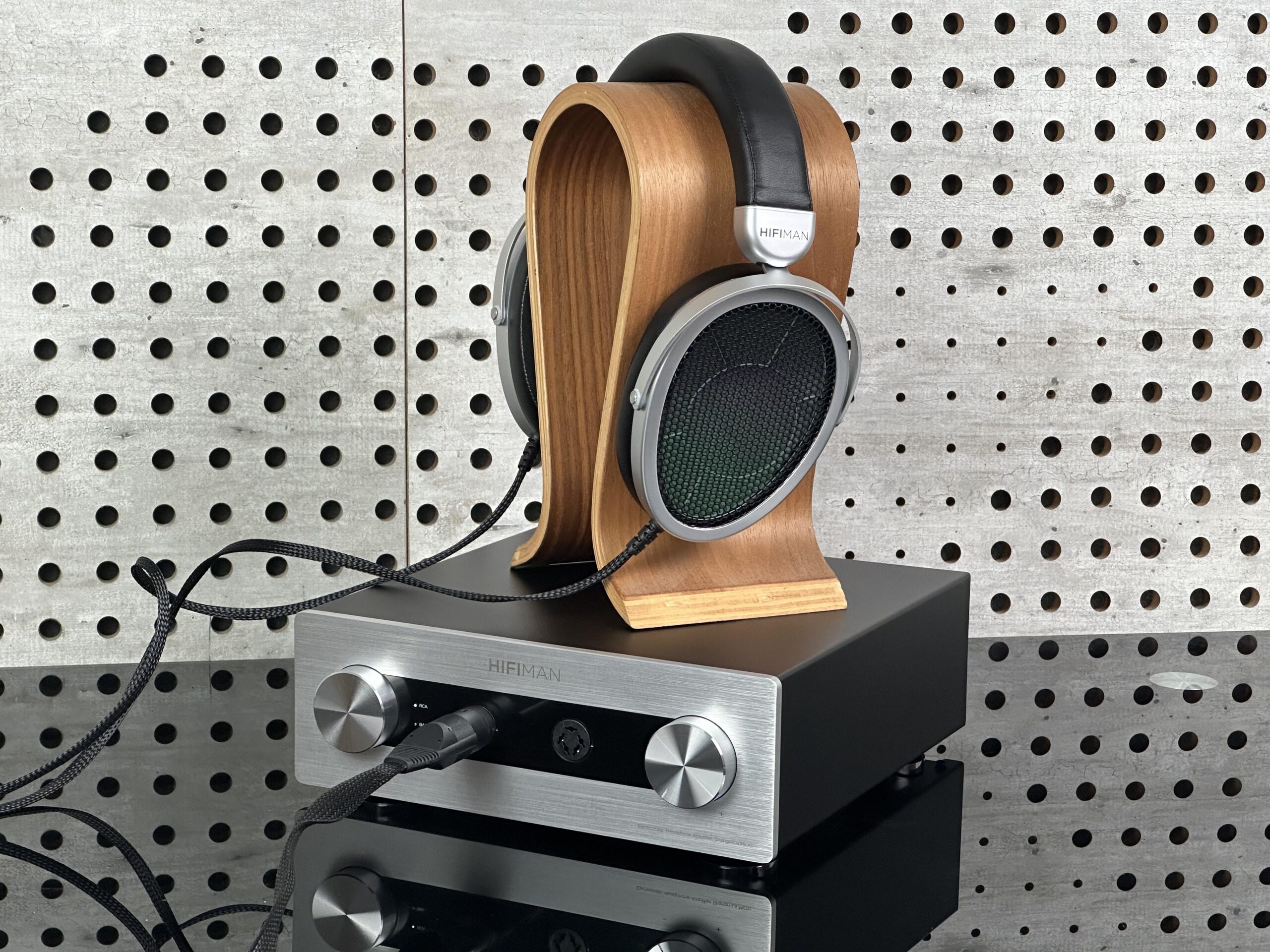 推荐 | “年轻人入手静电耳机的第一选择”HIFIMAN Mini Shangri-La迷你香格里拉-影音新生活